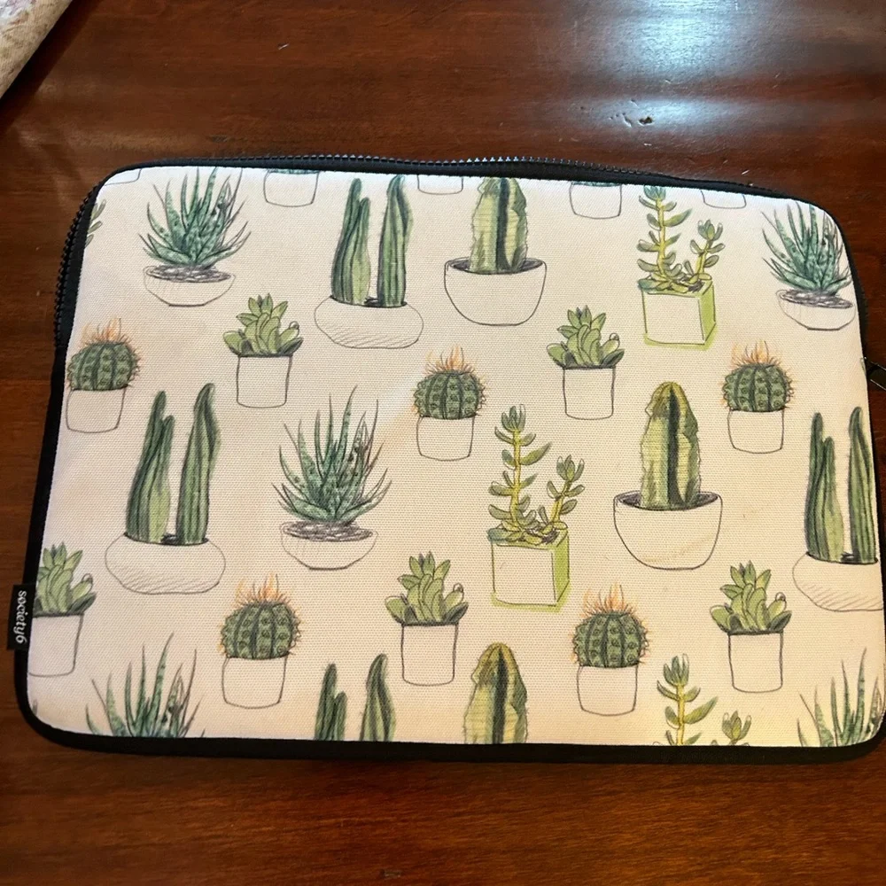 NWOT padded laptop sleeve 13 inch Society 6 Mini Cactus